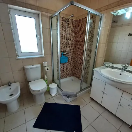 Apartamento Golfinho Lägenhet *